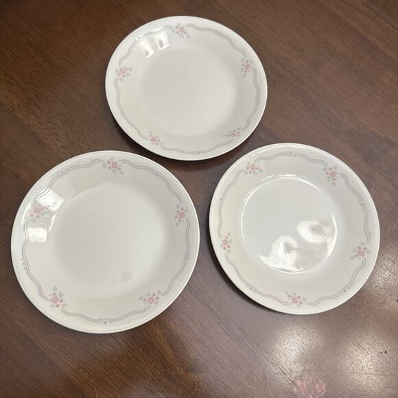 Set 3 Corelle ENGLISH BREAKFAST Bread Cake Snack Dessert Plates 6 3/4" Pink Blue - Picture 1 of 8